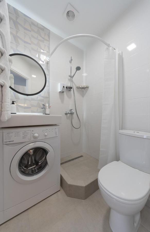 Myfreedom Апартаменти Метро Сирець Kiev Buitenkant foto